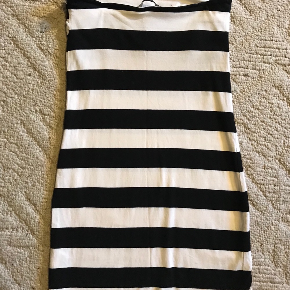 Strapless Dress - Picture 6 of 7